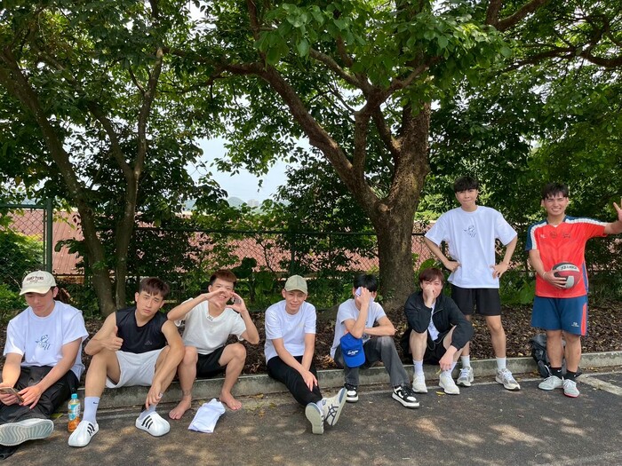 高福系學生合照